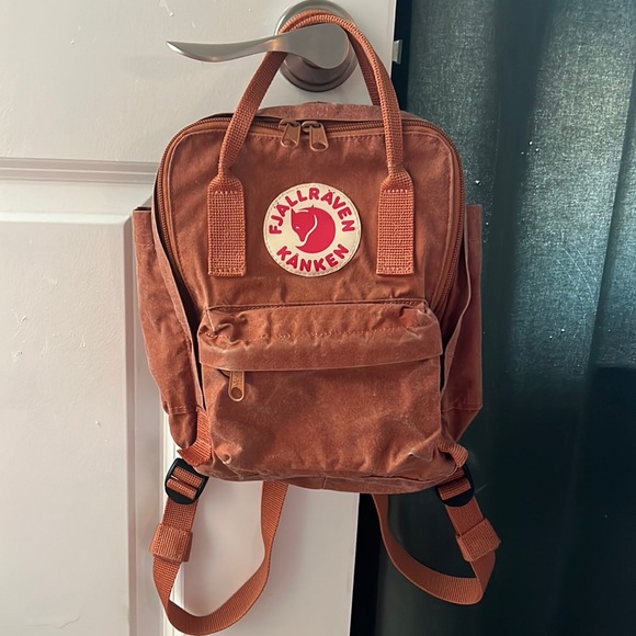 Fjallraven Kanken Mini Orange Backpack - Picture 1 of 7